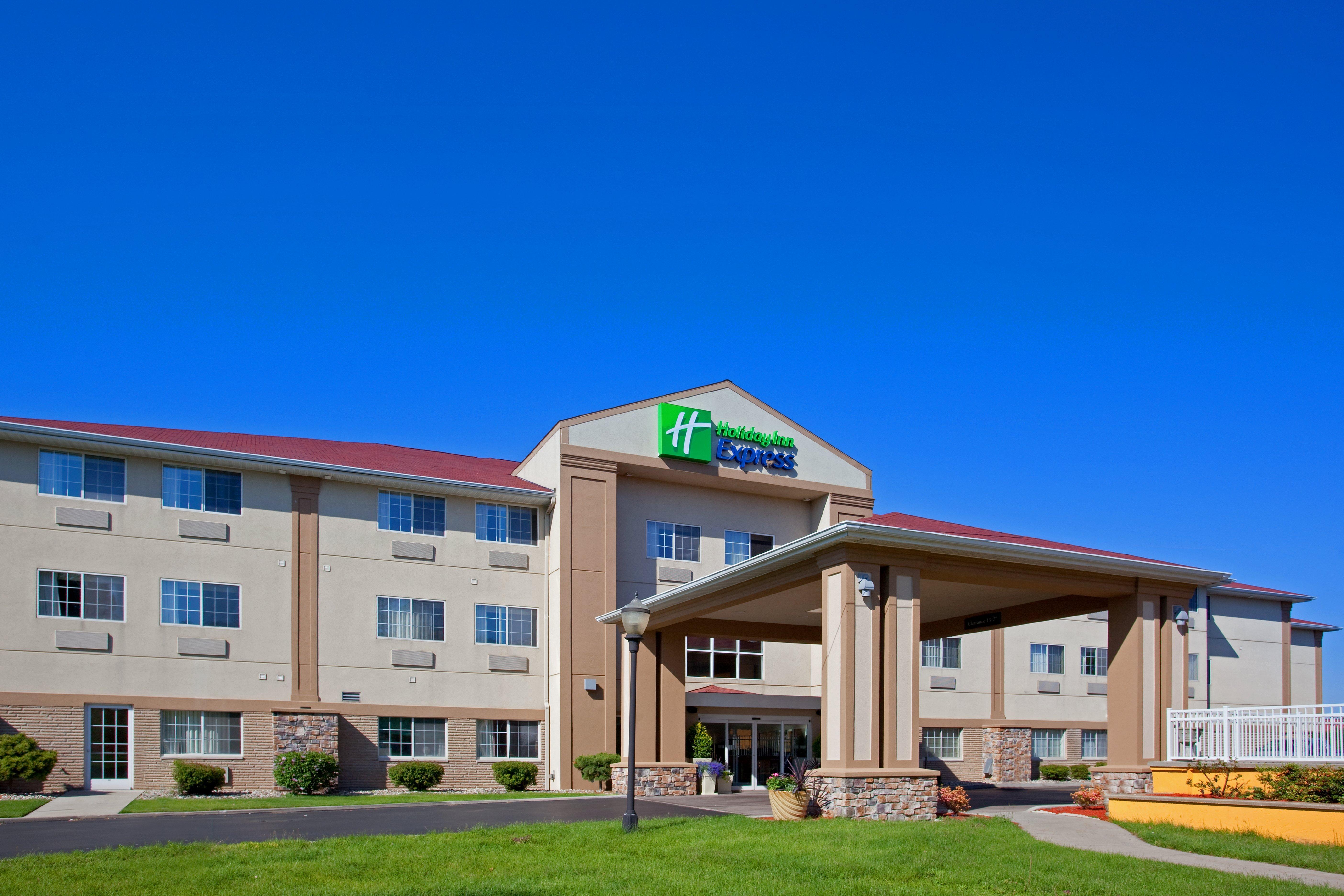 Holiday Inn Express Hotel & Suites-Saint Joseph By Ihg Buitenkant foto