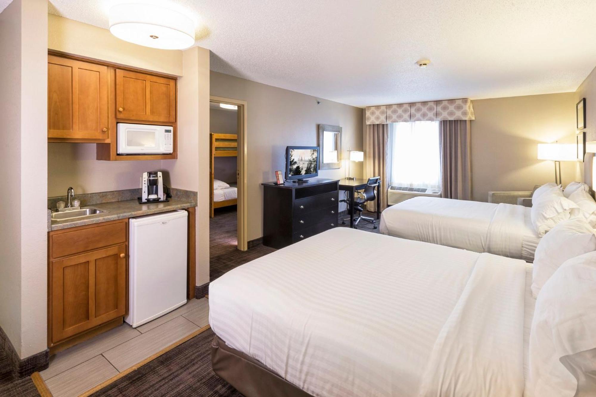 Holiday Inn Express Hotel & Suites-Saint Joseph By Ihg Buitenkant foto